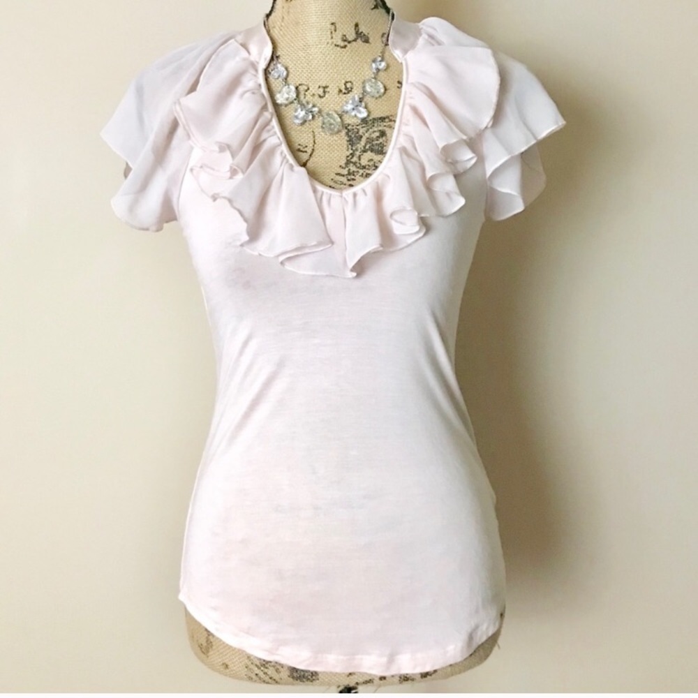 •Express• peach ruffle top {D26}